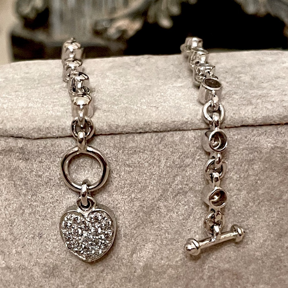 Silver Heart Charm 🤍 BRACELET